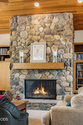 58210 McNary Lane 1, Sunriver, OR 97707