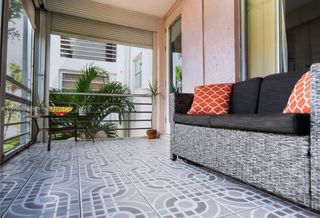 8002 Lagos De Campo Blvd B-201, Tamarac, FL 33321