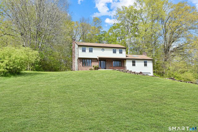 24 Valley View Drive, Windsor, CT 06095