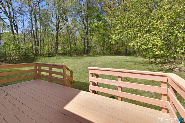 24 Valley View Drive, Windsor, CT 06095