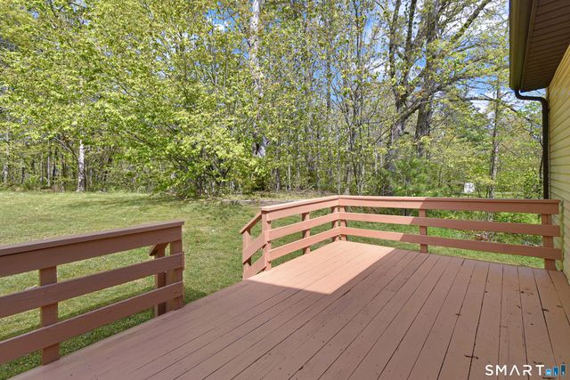 24 Valley View Drive, Windsor, CT 06095