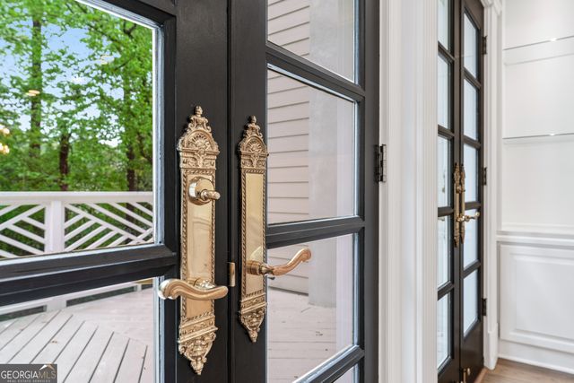 53 Paces West Drive, Atlanta, GA 30327