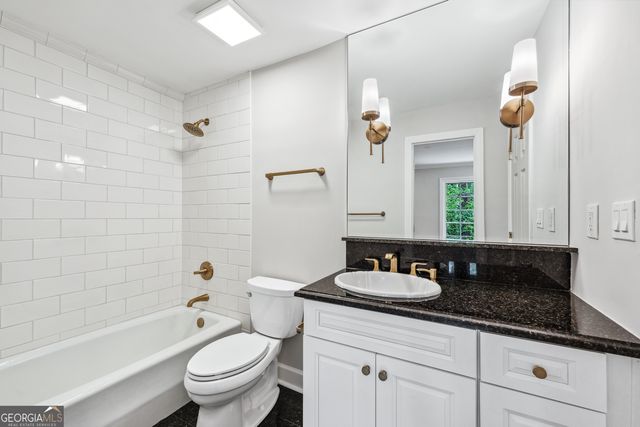 53 Paces West Drive, Atlanta, GA 30327