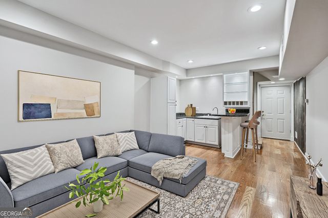 53 Paces West Drive, Atlanta, GA 30327