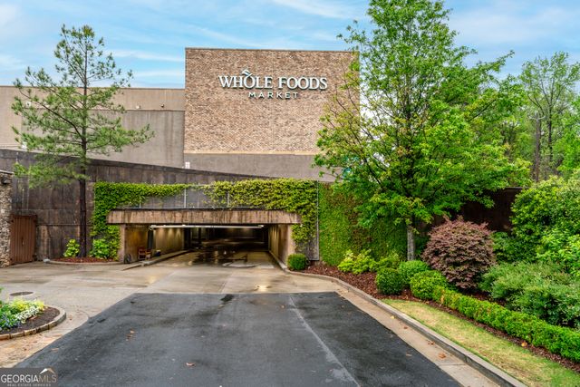 53 Paces West Drive, Atlanta, GA 30327