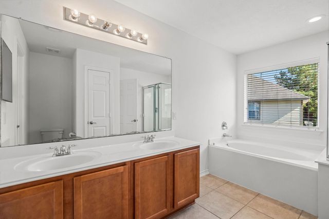 35 Wickerdale Place, The Woodlands, TX 77382