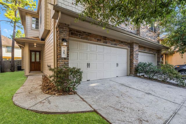 35 Wickerdale Place, The Woodlands, TX 77382