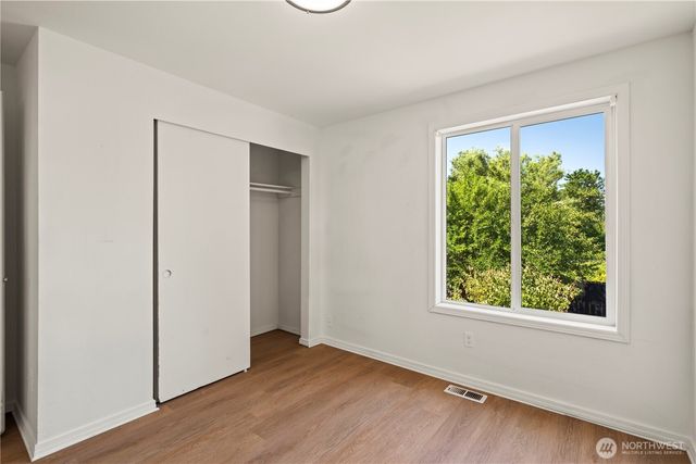 5202 E E Street, Tacoma, WA 98404