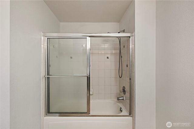 5202 E E Street, Tacoma, WA 98404