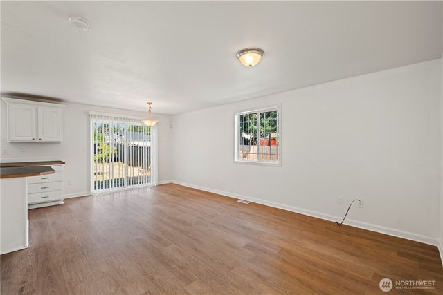 5202 E E Street, Tacoma, WA 98404