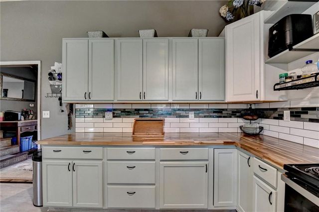 1112 Oak Grove Circle, Lawrenceville, GA 30043