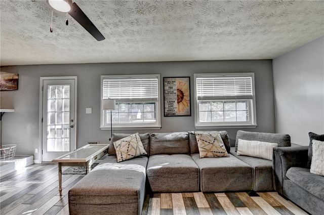 1112 Oak Grove Circle, Lawrenceville, GA 30043