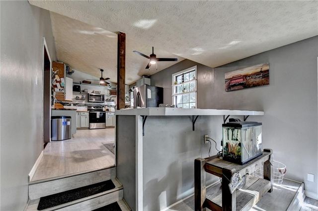 1112 Oak Grove Circle, Lawrenceville, GA 30043