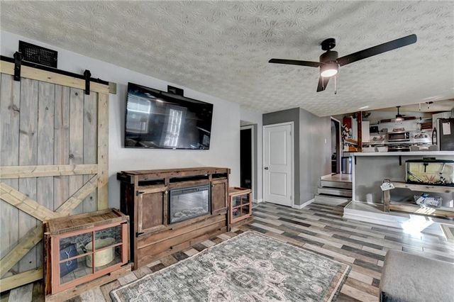 1112 Oak Grove Circle, Lawrenceville, GA 30043