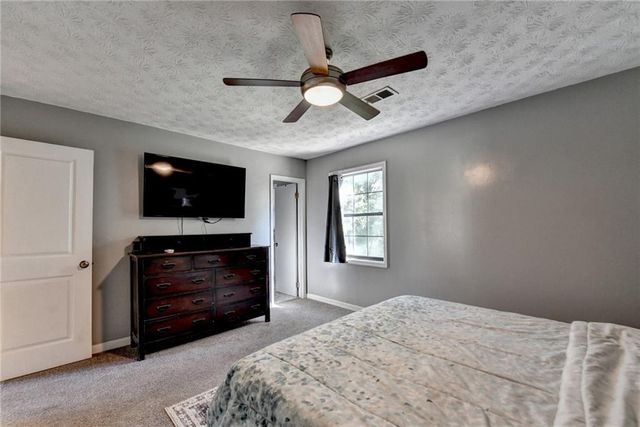 1112 Oak Grove Circle, Lawrenceville, GA 30043