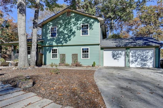 1112 Oak Grove Circle, Lawrenceville, GA 30043