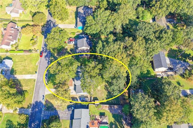 1112 Oak Grove Circle, Lawrenceville, GA 30043