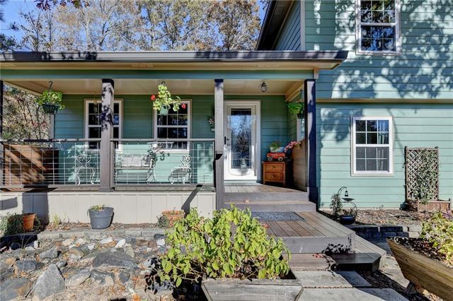 1112 Oak Grove Circle, Lawrenceville, GA 30043