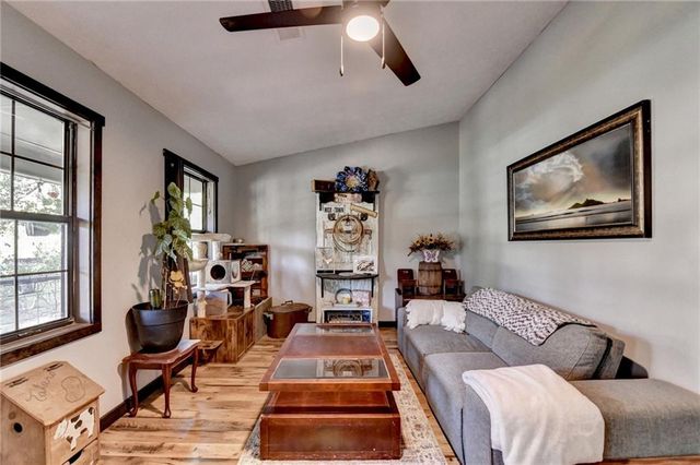 1112 Oak Grove Circle, Lawrenceville, GA 30043