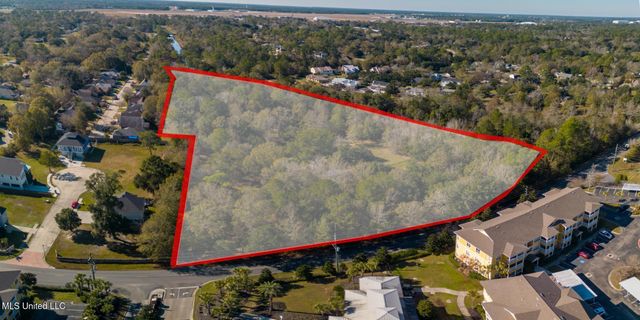 1017 Courthouse Road, Gulfport, MS 39507