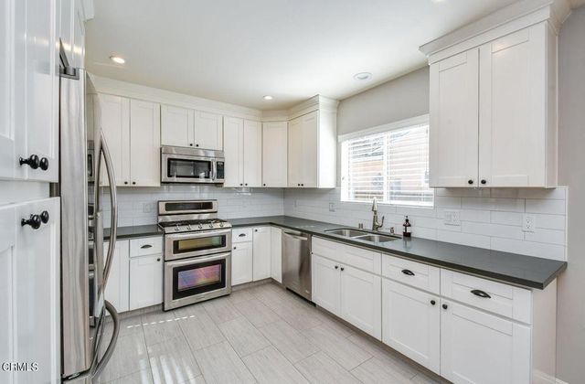 321 N Lima Street, Burbank, CA 91505