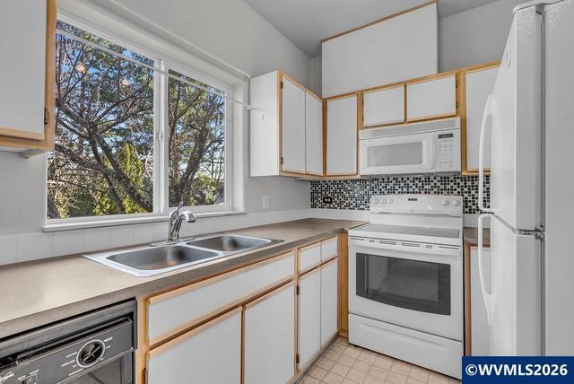 1540 Madelyn Av SE, Salem, OR 97306