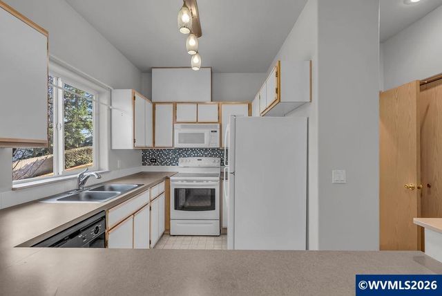 1540 Madelyn Av SE, Salem, OR 97306