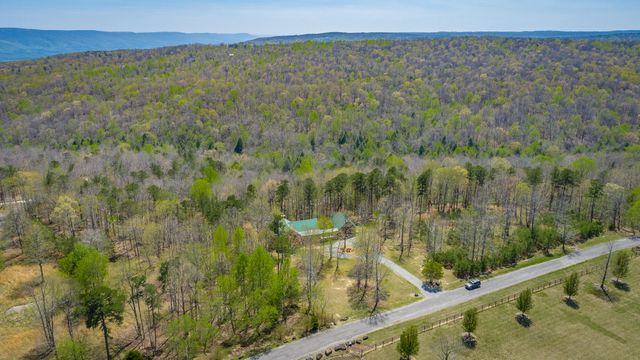 292 Log Cabin Lane, Dunlap, TN 37327