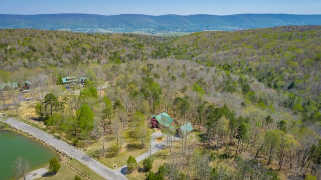 292 Log Cabin Lane, Dunlap, TN 37327