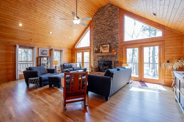 292 Log Cabin Lane, Dunlap, TN 37327