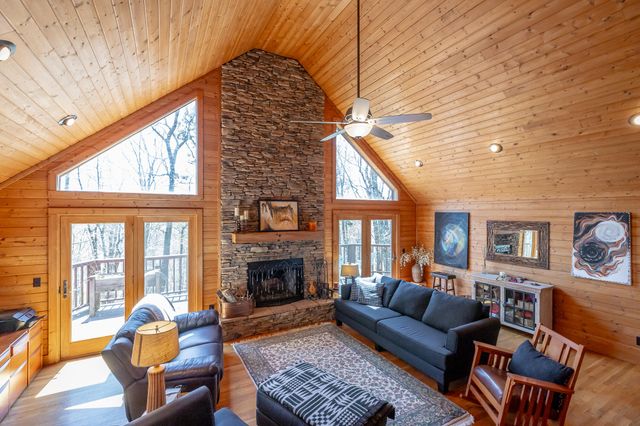 292 Log Cabin Lane, Dunlap, TN 37327