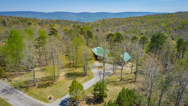 292 Log Cabin Lane, Dunlap, TN 37327