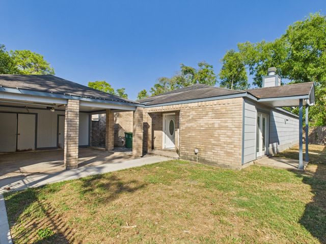 11619 Bowlan Ln, Houston, TX 77035