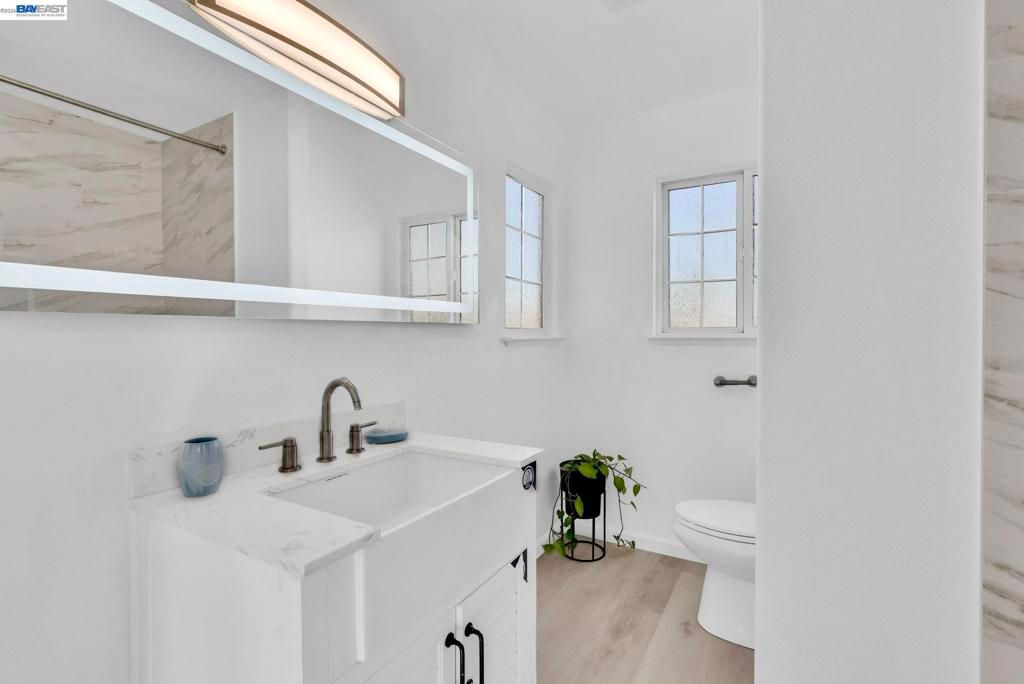 Image 33 of property listing at 1532 1532 Kooser Rd, San Jose, CA 95118