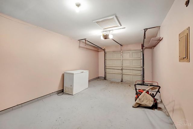 11391 Lincolnshire Drive, Forest Park, OH 45240