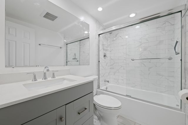 720 Orton Avenue 402, Fort Lauderdale, FL 33304