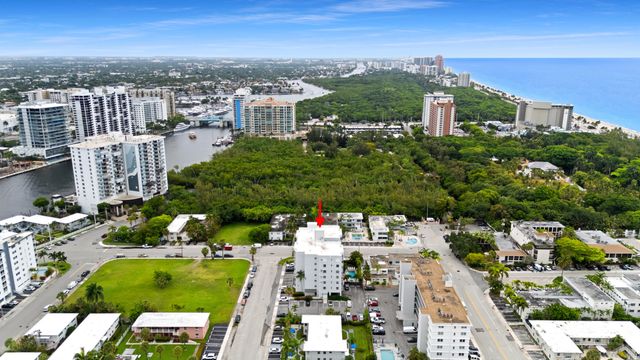 720 Orton Avenue 402, Fort Lauderdale, FL 33304