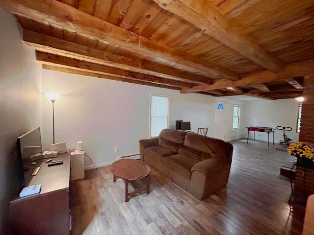 71 Old Town Farm Road, Exeter, NH 03833
