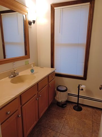 71 Old Town Farm Road, Exeter, NH 03833