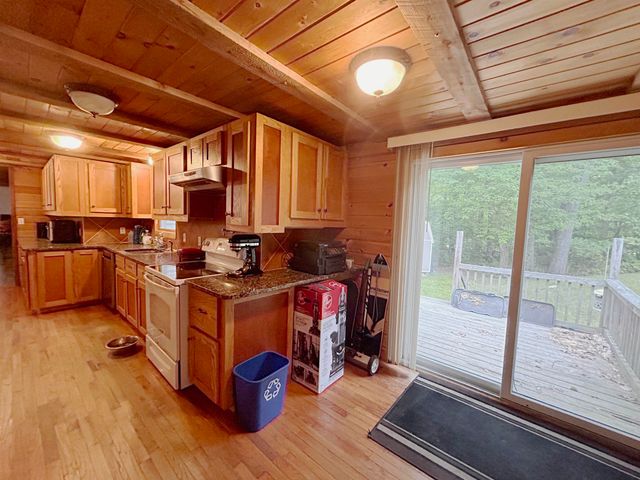 71 Old Town Farm Road, Exeter, NH 03833