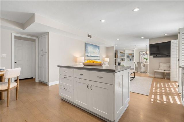 5046 Golden Arrow Drive, Rancho Palos Verdes, CA 90275