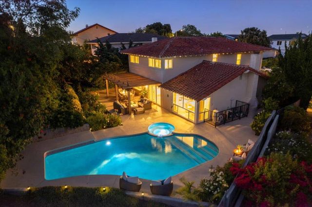 5046 Golden Arrow Drive, Rancho Palos Verdes, CA 90275
