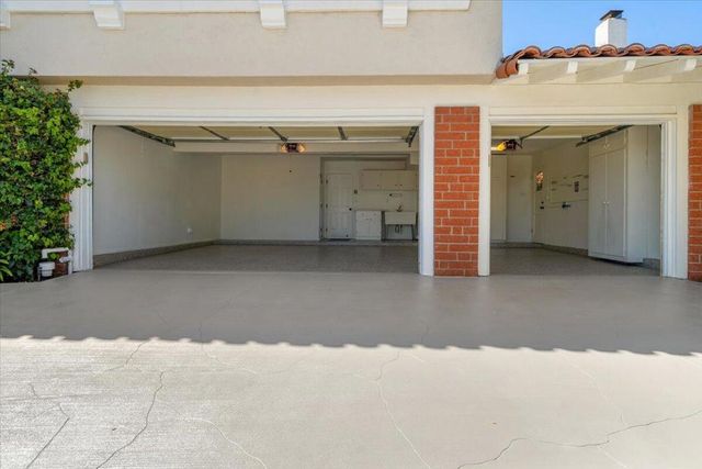 5046 Golden Arrow Drive, Rancho Palos Verdes, CA 90275
