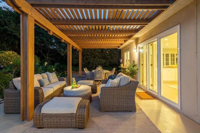 5046 Golden Arrow Drive, Rancho Palos Verdes, CA 90275