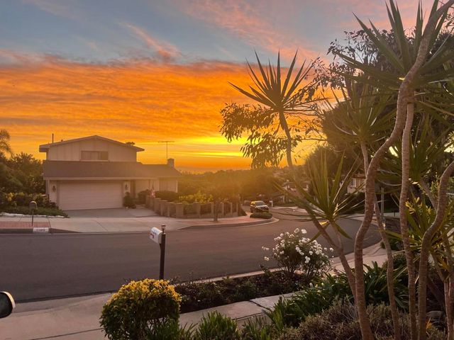 5046 Golden Arrow Drive, Rancho Palos Verdes, CA 90275