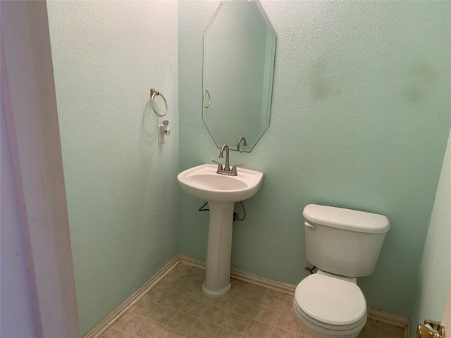 5205 Bay View Drive, Fort Worth, TX 76244