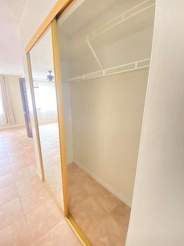 6729 NW 29th Way, Fort Lauderdale, FL 33309