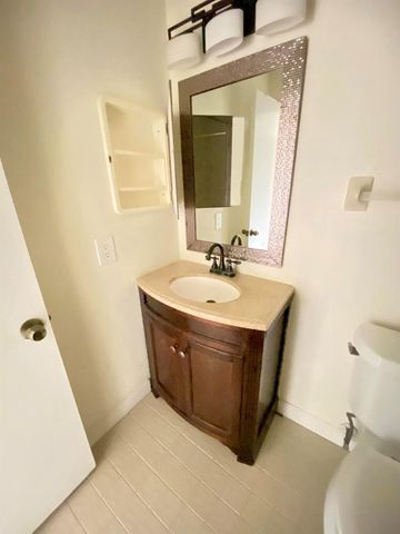 6729 NW 29th Way, Fort Lauderdale, FL 33309