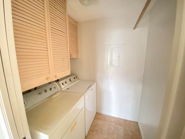 6729 NW 29th Way, Fort Lauderdale, FL 33309