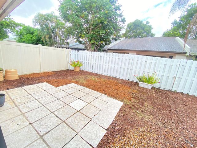 6729 NW 29th Way, Fort Lauderdale, FL 33309